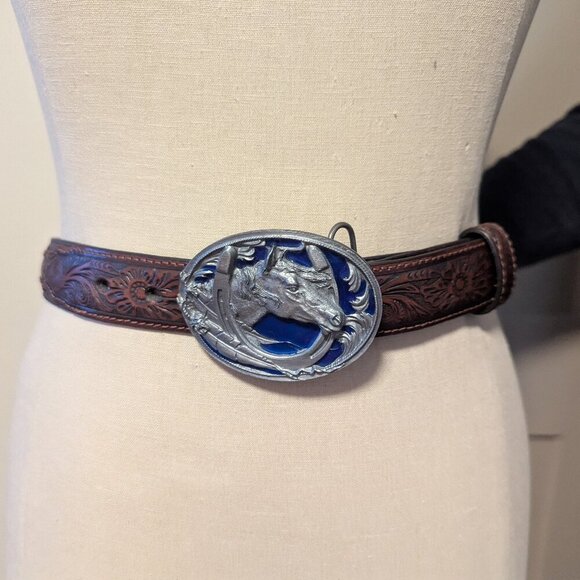 Nocona Siskiyou Horse Tooled Western Leather Statement Belt Buckle Resin Boho - Picture 14 of 15